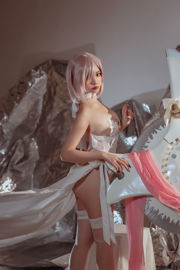 [福利COS] 人气Coser二佐Nisa - fate玛修婚纱