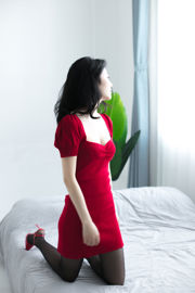 [Naisi] NO.080 Xiaoah couteau jupe rouge soie noire