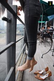 Yu Sai "Kuris" [IESS] Beautiful legs in stockings