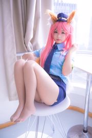 COSER 神樂坂仲冬 << 以後能被抓起來嗎？ 