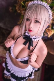 É Gui Huyao em w "Black Silk Maid" [COSPLAY Welfare]